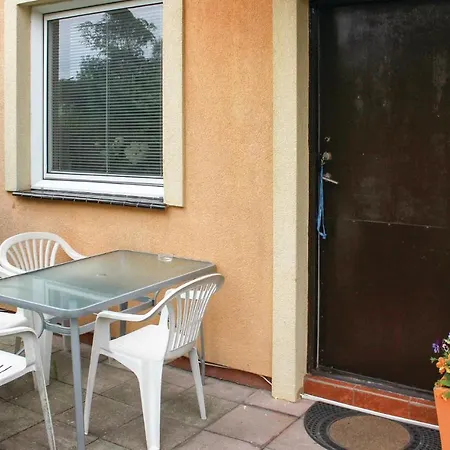 1 Bedroom Gorgeous Home In Rewal *
